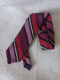 Krawat w paski bordowy