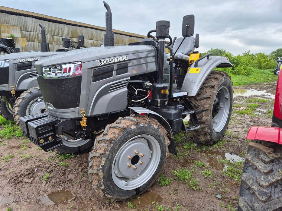 трактор Скаут ТЕ 504 с компрессором