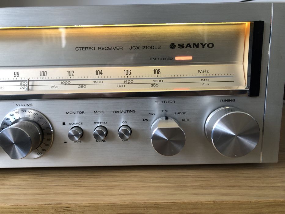 Amplituner SANYO JCX 2100 LZ (Film)