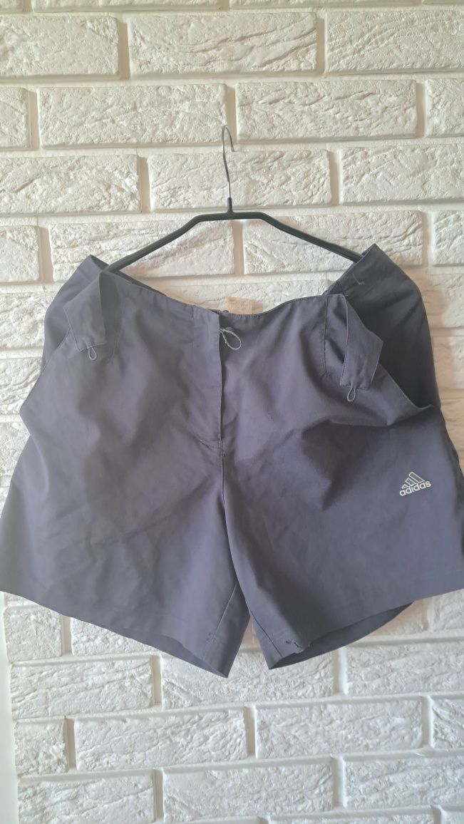 Шорты   женские. Adidas  48-50 размер