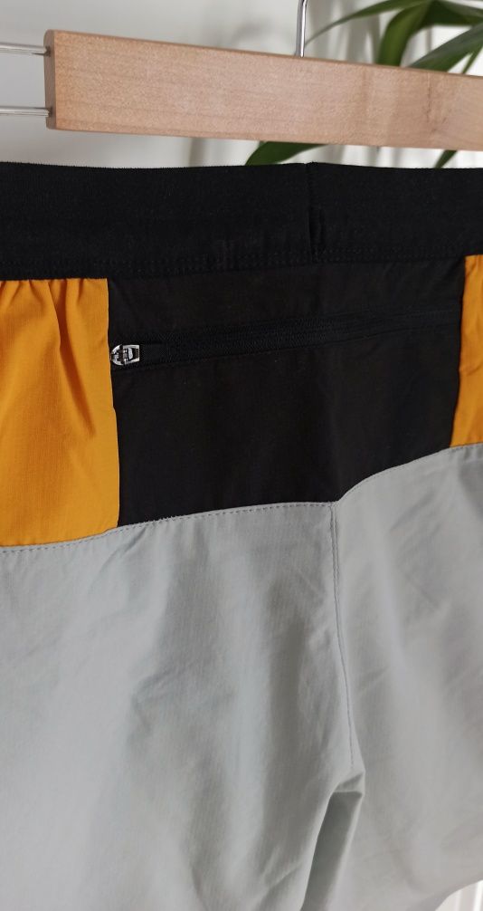 Nowe krótkie spodenki Zara szorty sportowe czarne szare