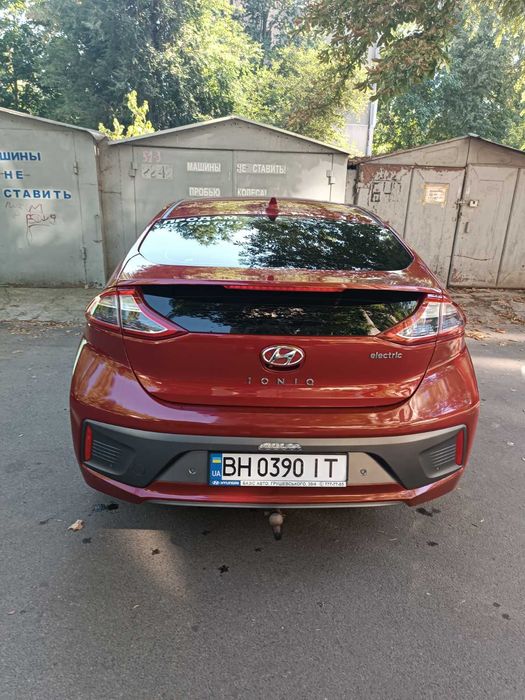 Hyundai ioniq 2019