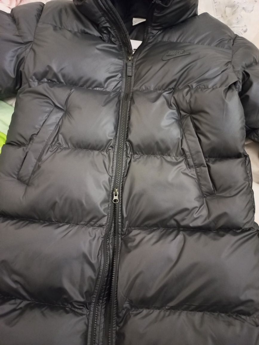 Куртка NIKE SPORTSWEAR KIDS' Размер L, рост 158
