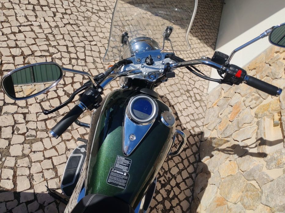 Mota UM Renegade Classic Deluxe 125