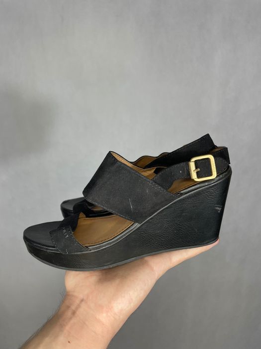 Buty na obcasie esprit