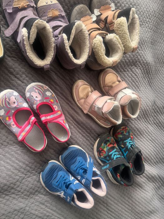 Paka butów dla dziewczynki