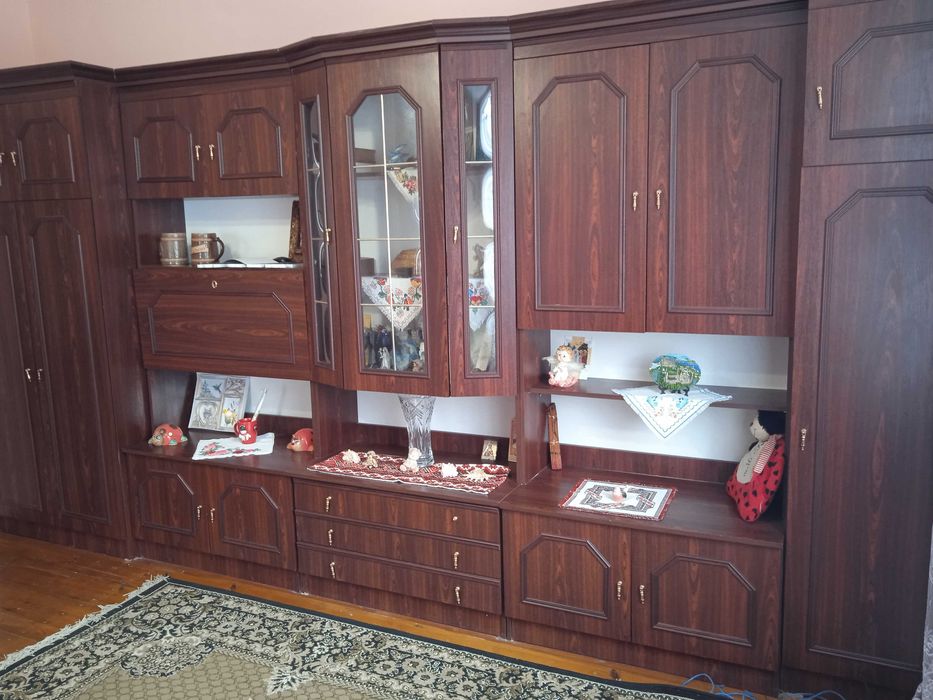 Стінка для вітальні