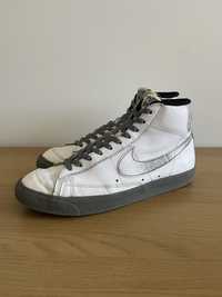 Nike Blazer Mid 77