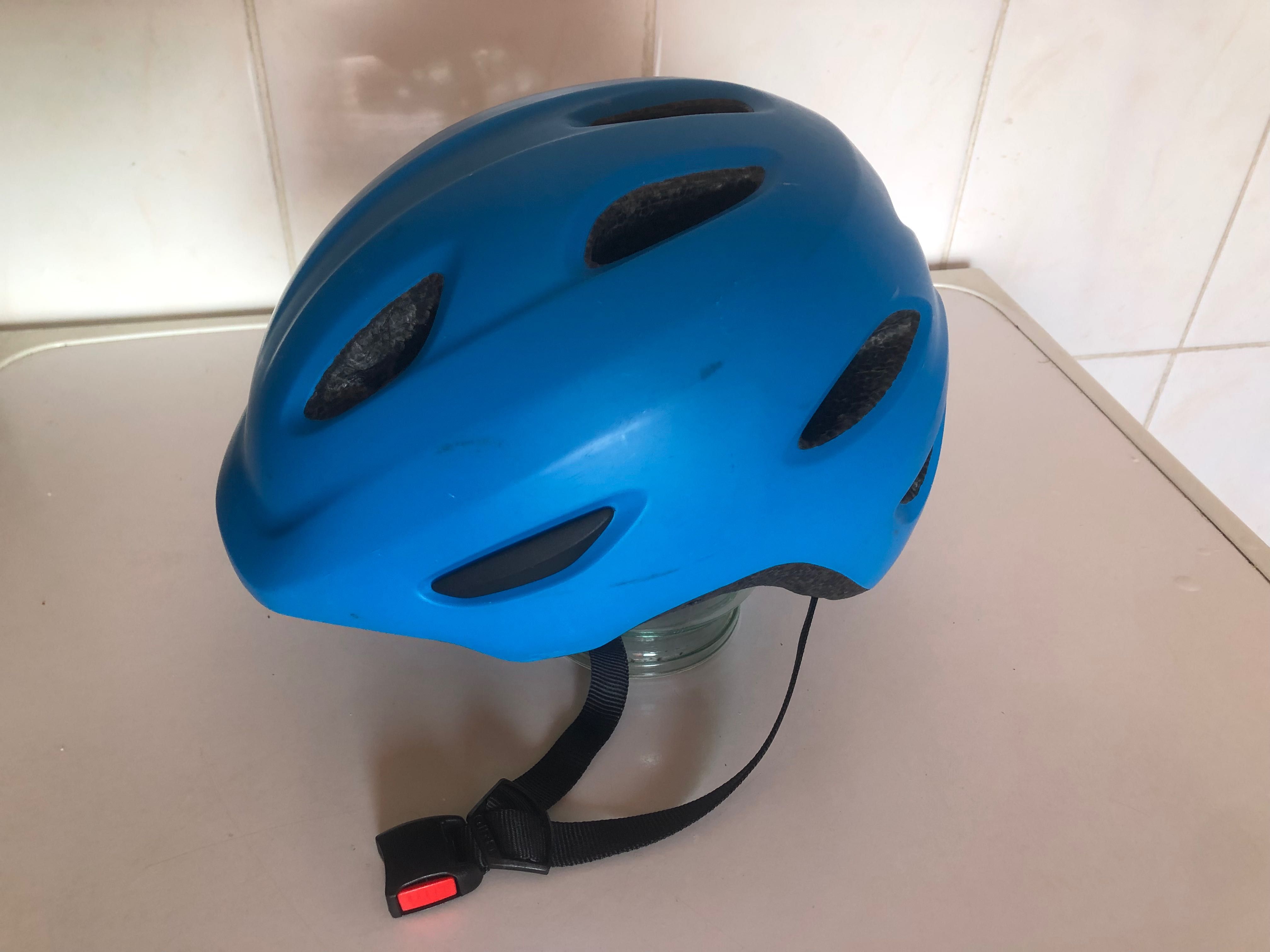 Велосипедные шлема.