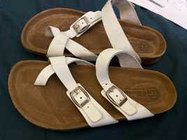 Sandálias  Brancas estilo Birkenstock