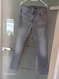 w1. Męskie modne Spodnie Skinny marki H&M rozmiar L/XL.