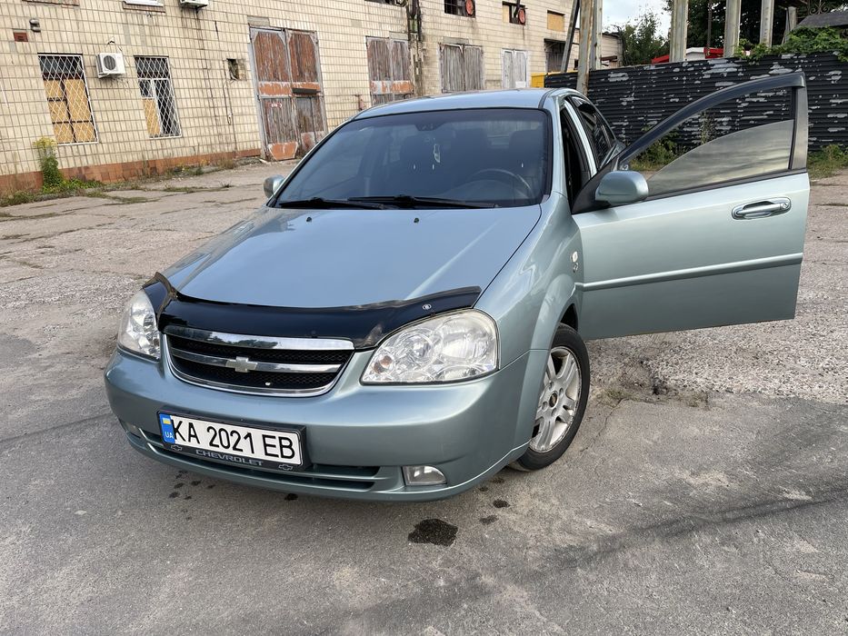 Шевролет Лачеті 1.8 автомат