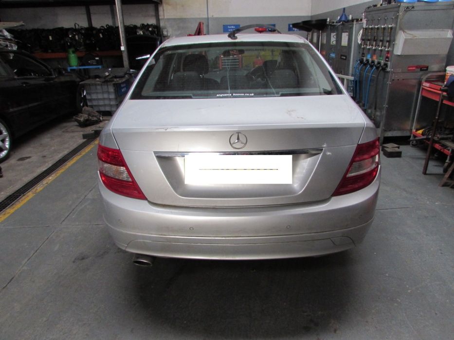 Mercedes C200 Blueeffiency para peças