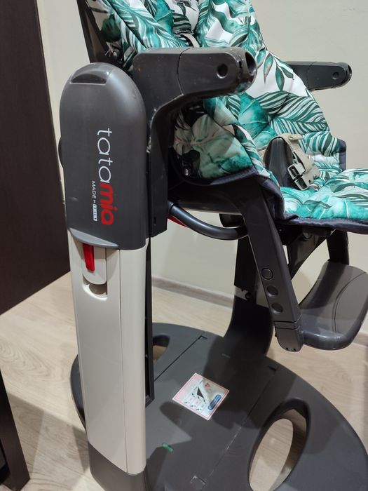 Krzesełko i leżaczek do karmienia Peg Perego tata mia