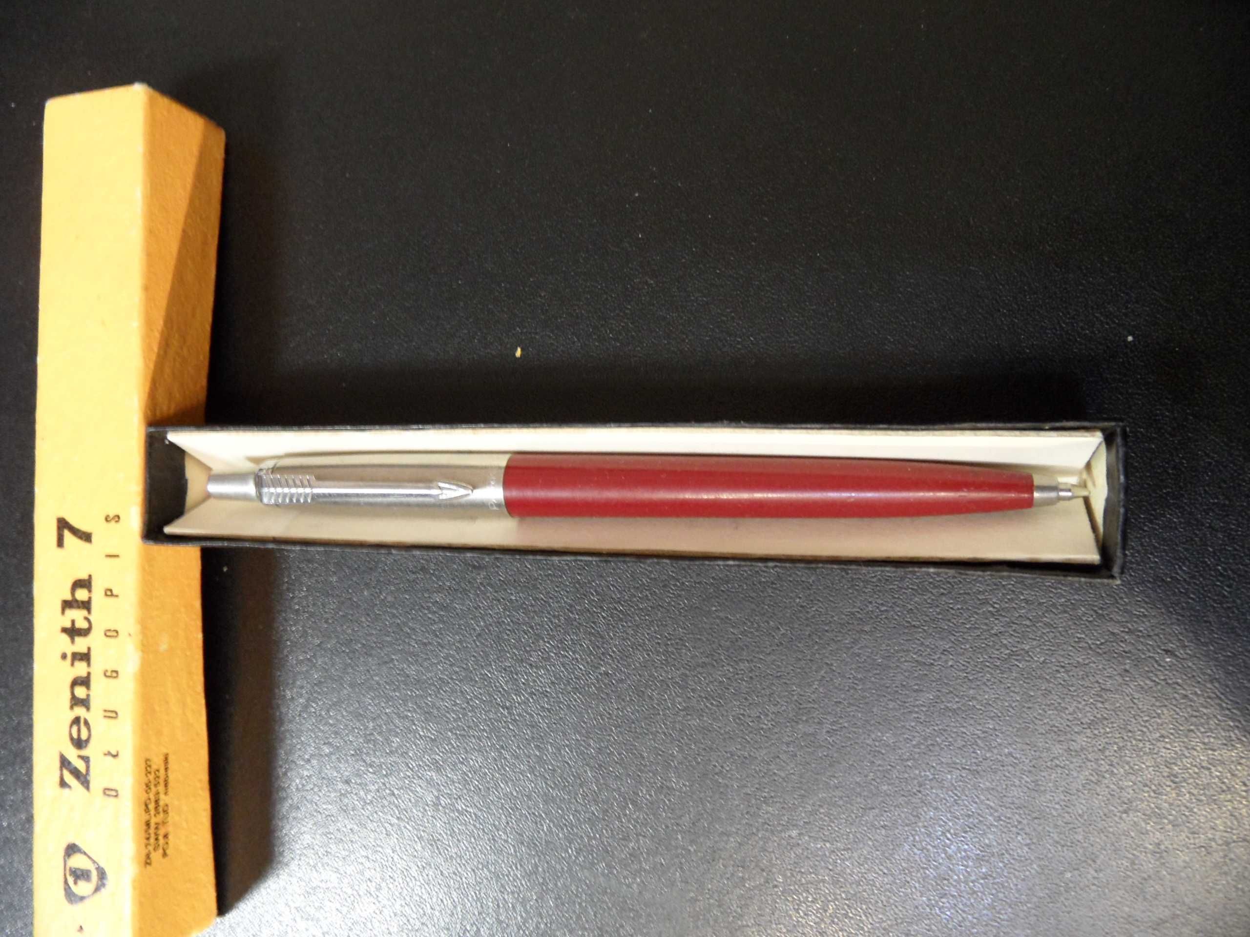 Kolekcjonerski długopis Parker typu Zenith