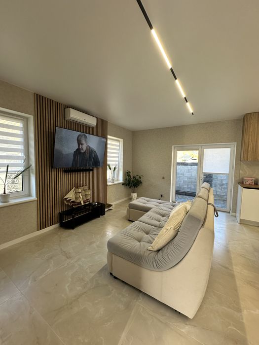 Новий будинок з ремонтом. Ворзель- Ірпінь. 100 м2