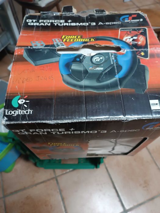 Volante e pedais gran turismo 3