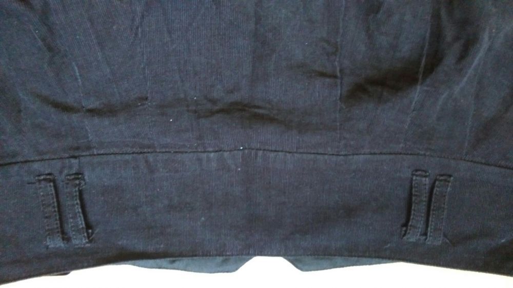 Czarna spodnica Reserved 42