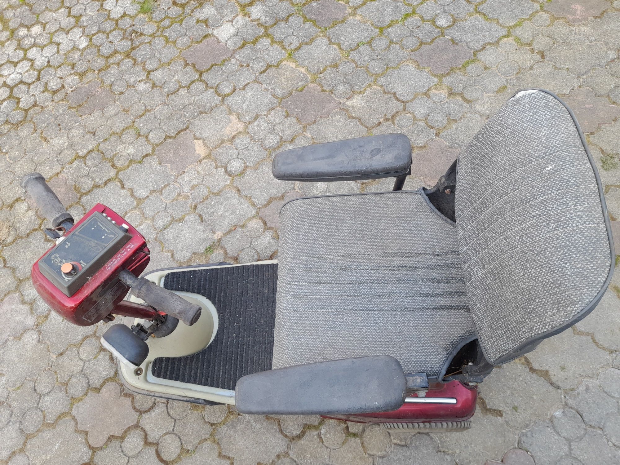Wózek elektryczny na części  Shoprider Sovereign TE-778-N