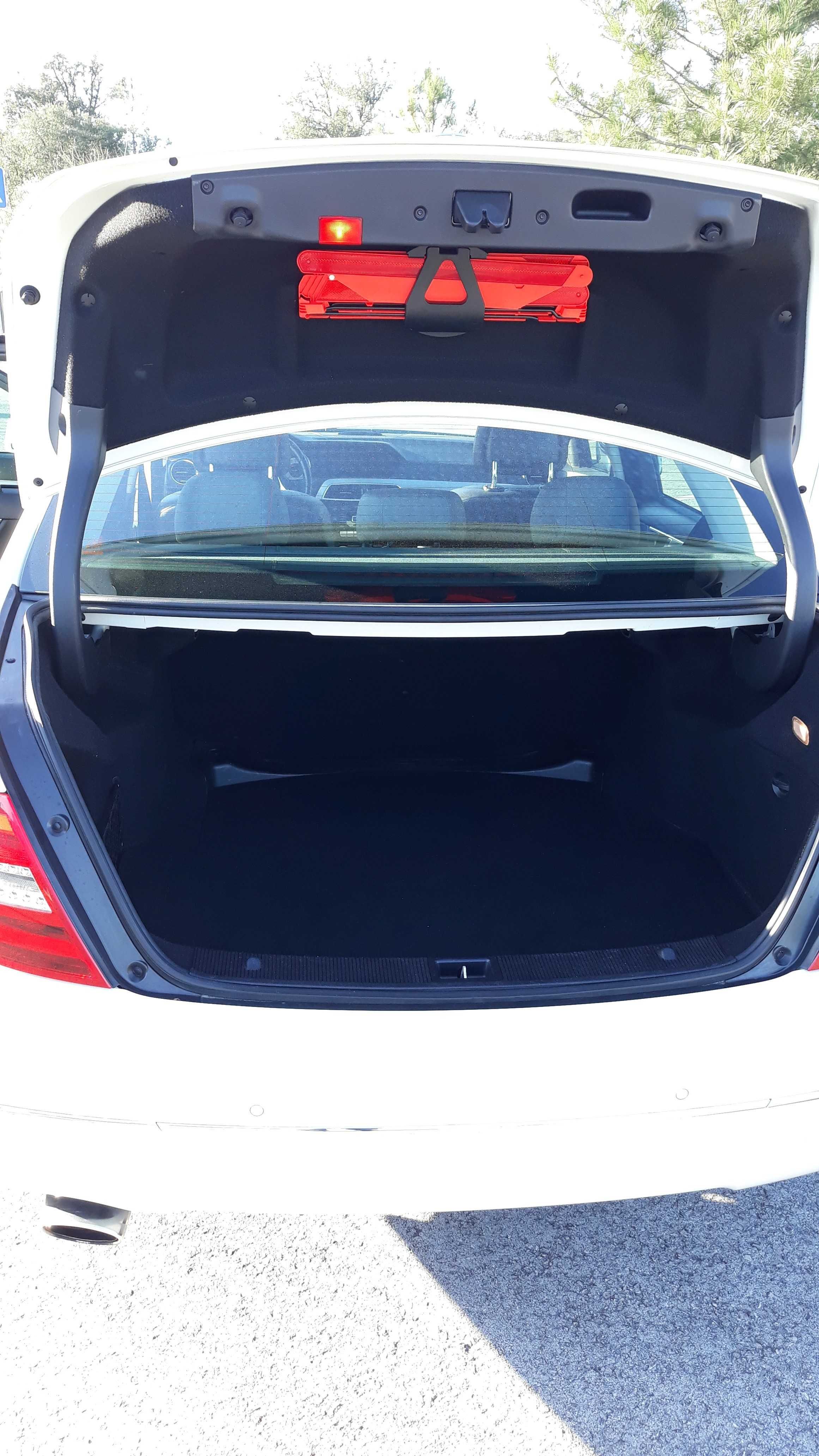 Mercedes C220 Avantgarde Nacional