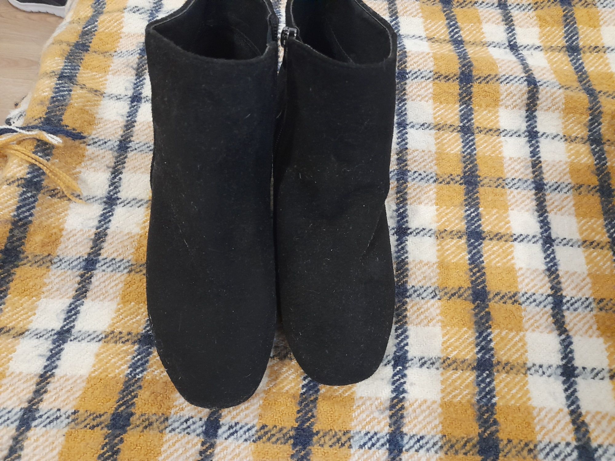 Botas de camurça