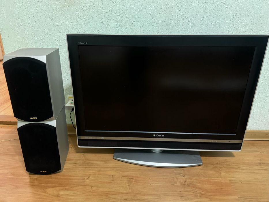 Телевізор Sony KDL-32V2000 + колонки SVEN BF-11