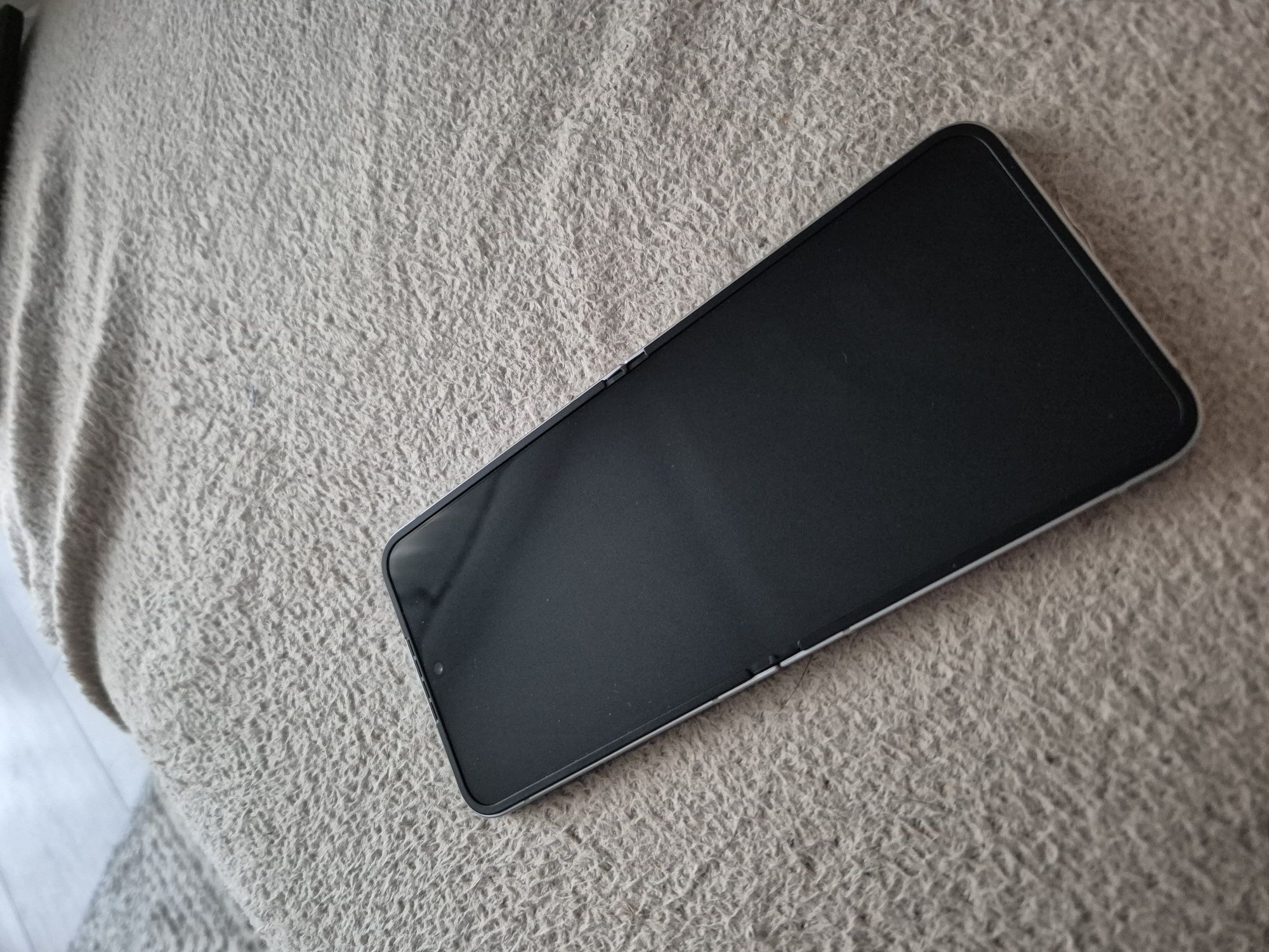 Samsung Galaxy Z Flip 6 256Gb