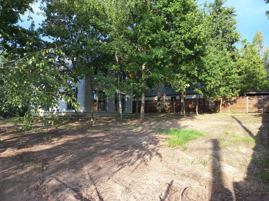 Коттедж 148 кв.м + ділянка 9,5 соток у с. Дмитрівка