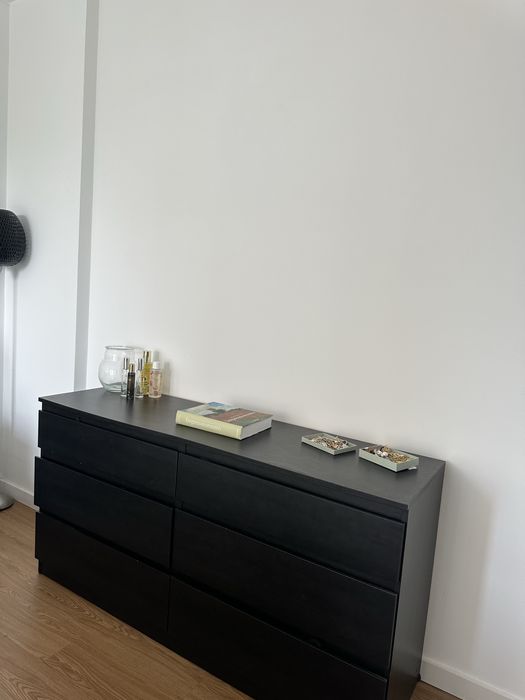 Comoda IKEA - preta