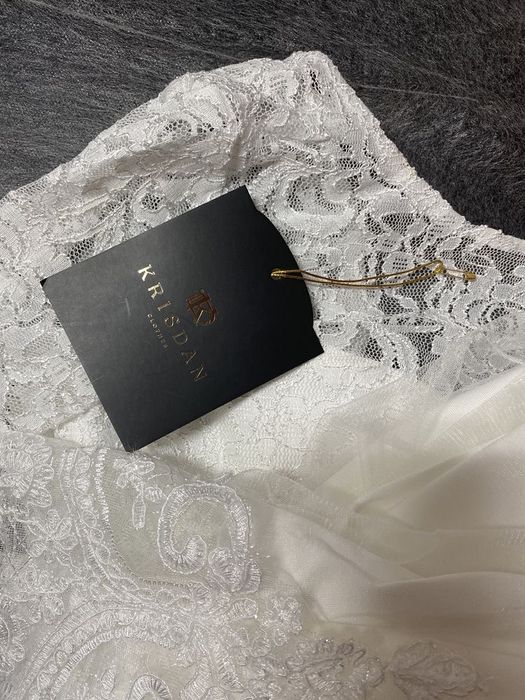 Платье белое