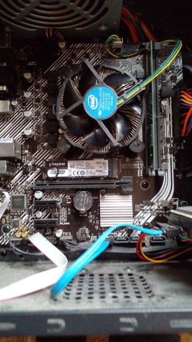 Компьютер Intel Pentium 4 ядра, монітор, колонки, клавіатура, миша
