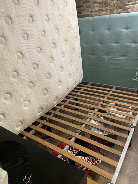 Vendo Cama de Casal