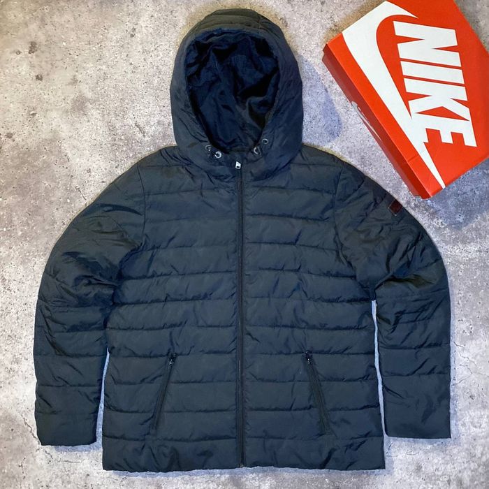 Курточка на сінтепоні.