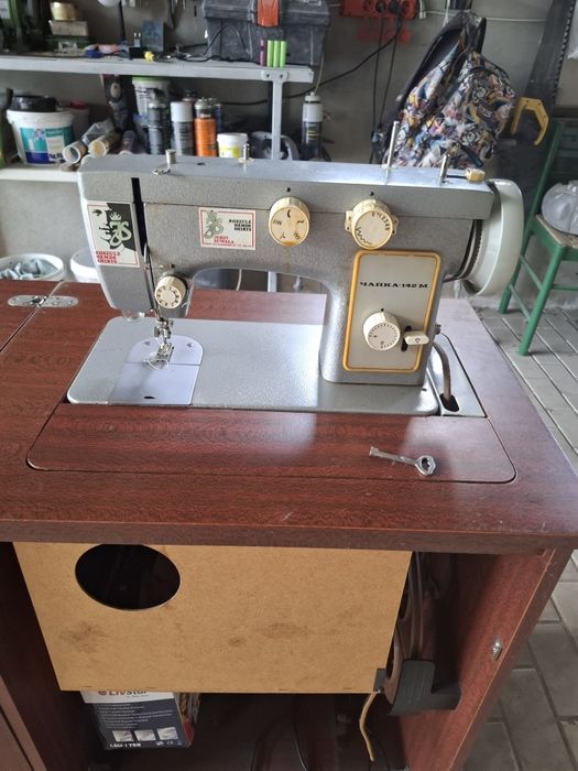 Швейна мпшинка Чайка 142М