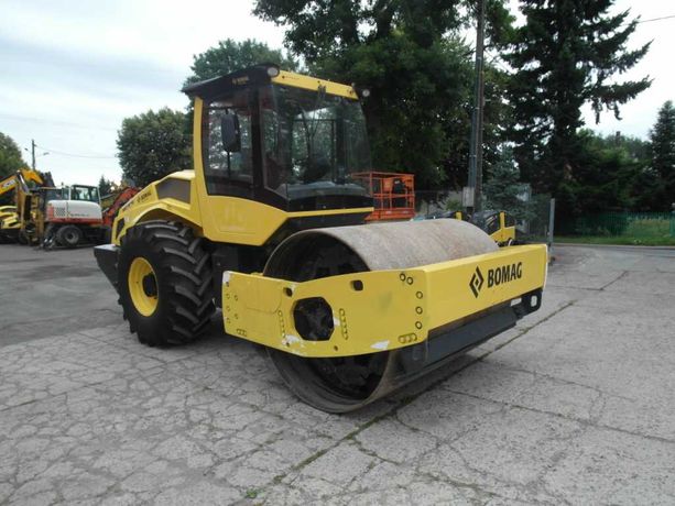 Bomag BW 213 DH-5 walec do robót ziemnych 2017, 4550 mtg 13 ton klima