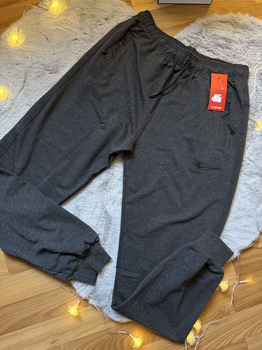 Розпродаж Чоловічі спортивні штани СМ