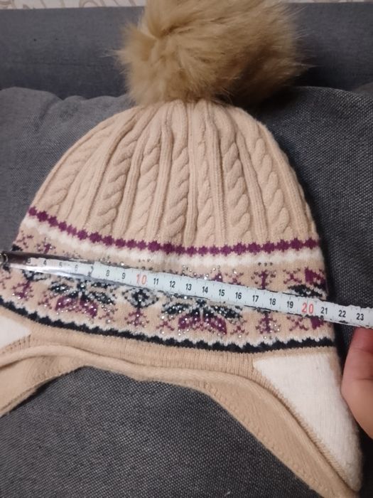 Шапка для дівчинки з вушками