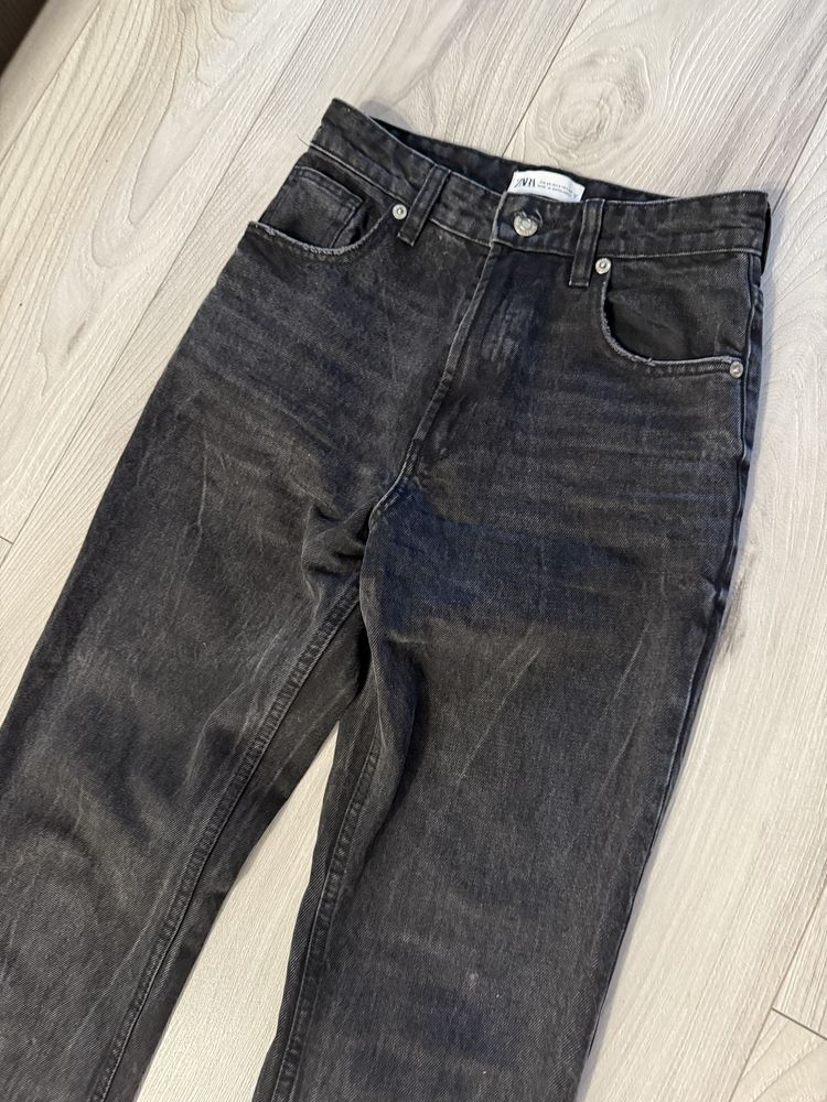 Джинси ZARA кльош чорні XS 34