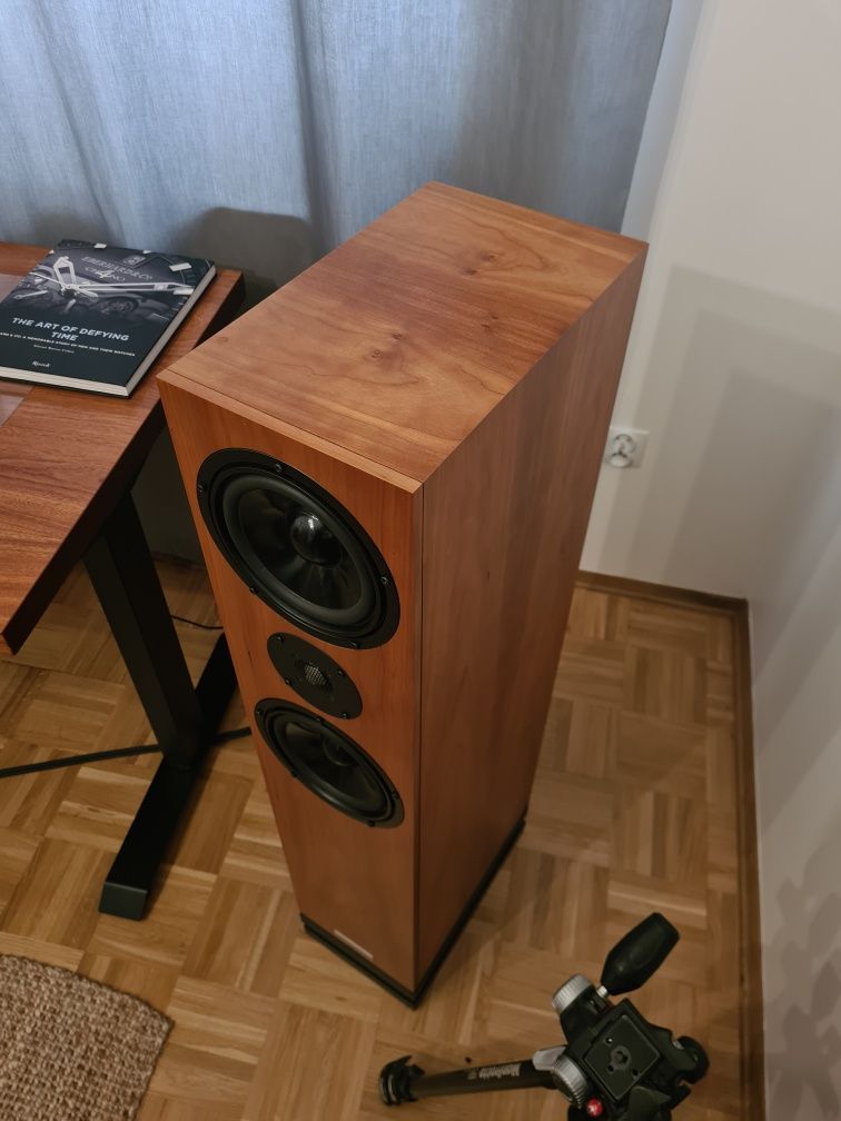 Audio Academy Hyperion IV vol 2 kolumny głosnikowe idealny stan podelk