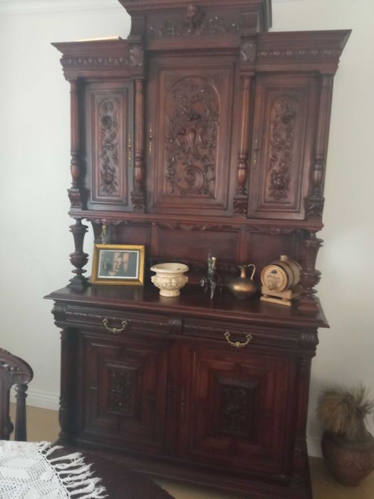 Stół z krzesłami i kredens, komplet do jadalni,antyk stylowy