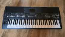 Yamaha PSR SX600