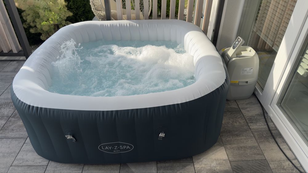 Jacuzzy lay-z-spa ibiza jacuzzi