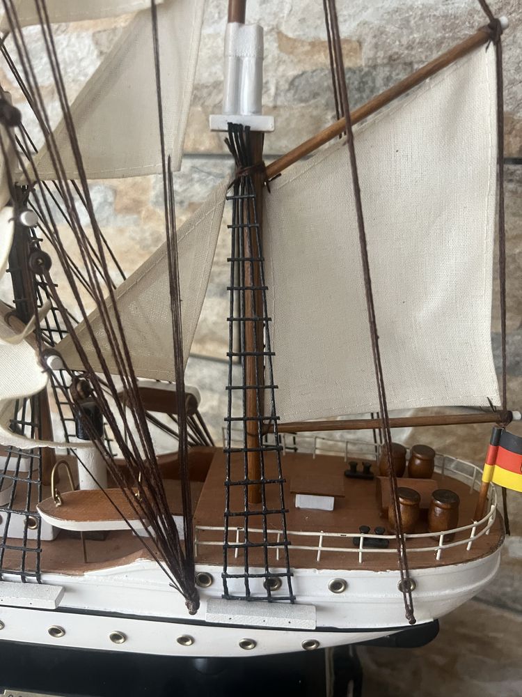 Antyk Replika model statyczny zaglowca szkoleniowego Gorch Fock