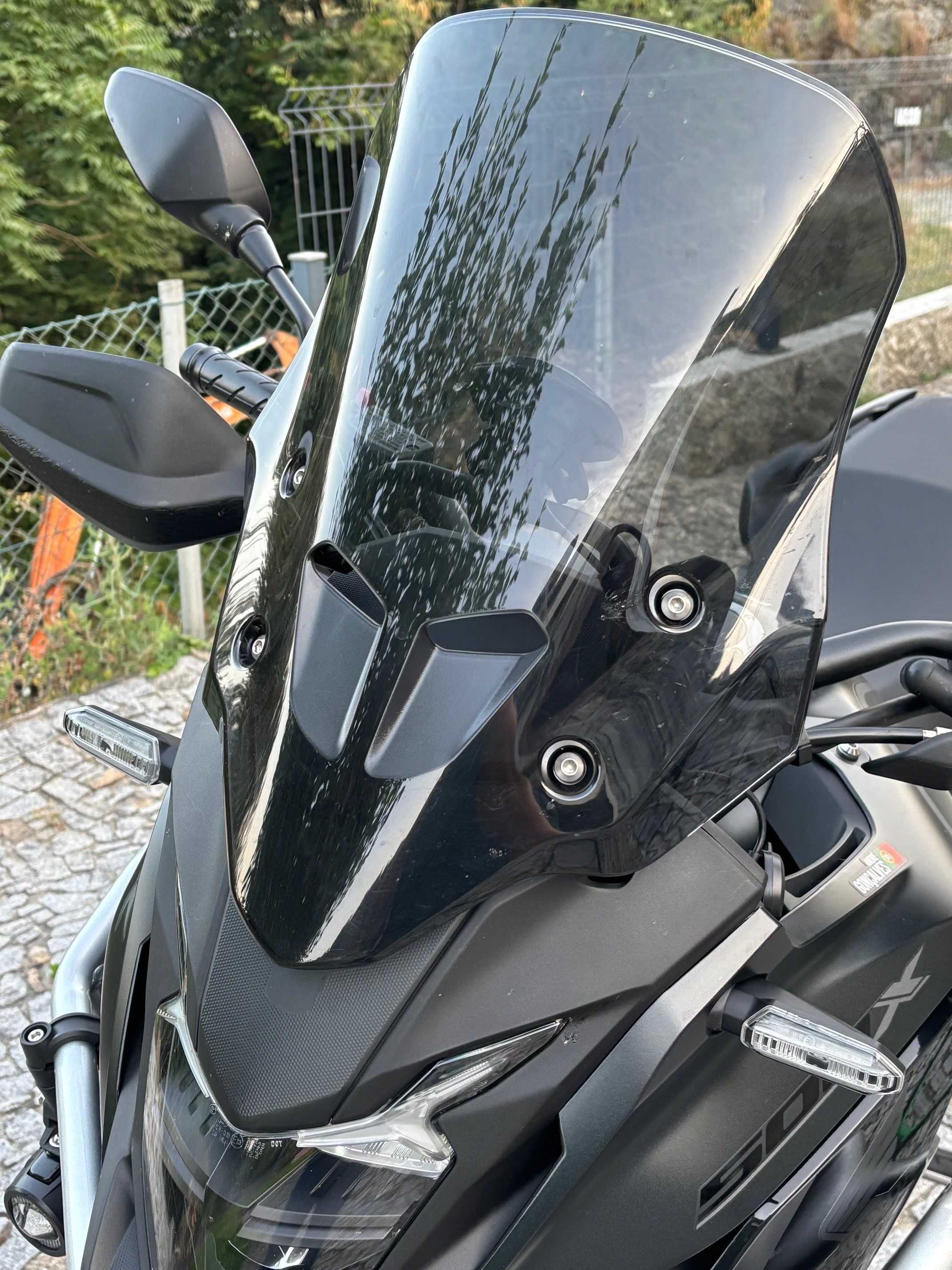 Honda CB500X 2023