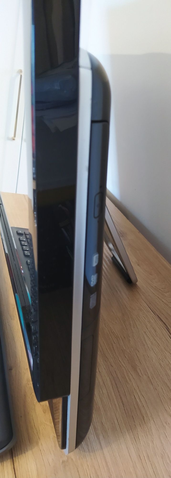 Komputer  All in One TV Lenovo IdeaCentre B300