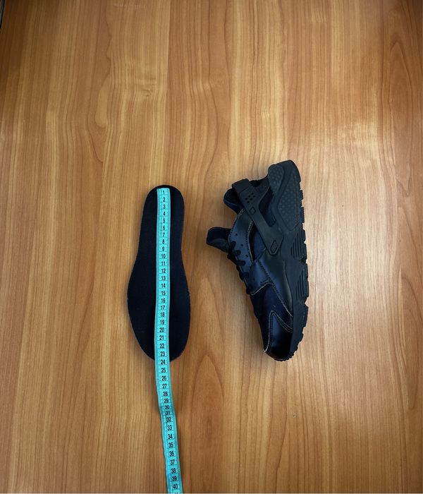 Кроссовки Nike Air Huarache размер 36 оригинал спортивные чёрные run