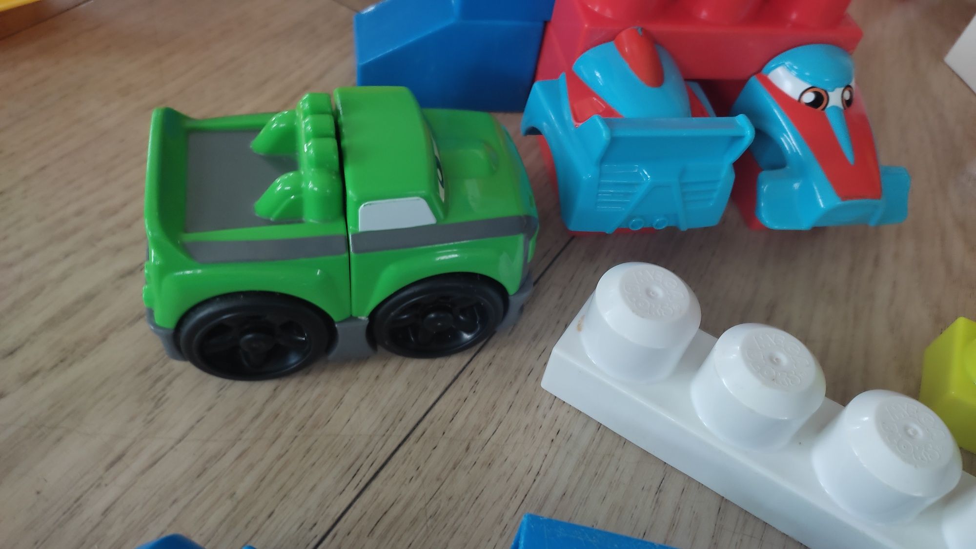Klocki Mega Bloks tor wyścigowy
