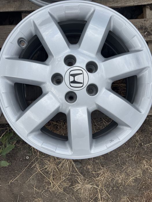 Комплект оригинал литые диски Honda r17 5/114.3