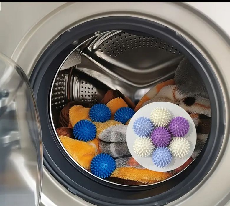 нові кульки для збирання шерсті або волосся в пральній машині