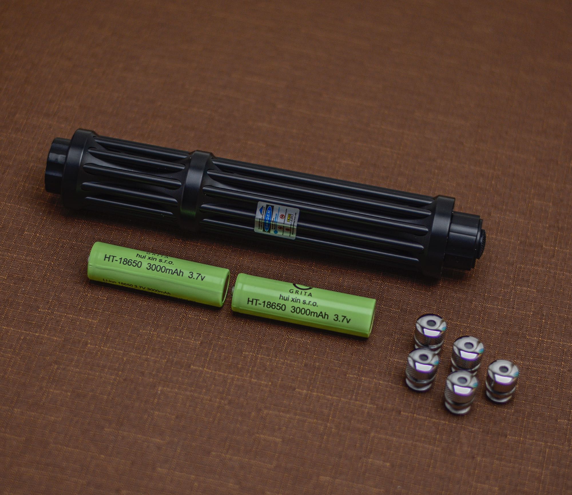 Laser niebieski ręczny akumulatory 2x aku 3000mAh wskaźnik przepala